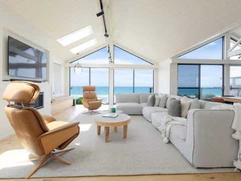 Salt At East - Accommodation Cairns 0