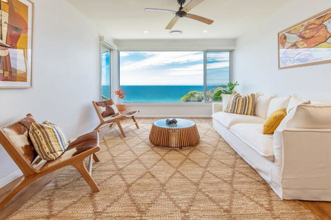 Salt & Serenity, Forster Beach IH - Accommodation Cairns 0