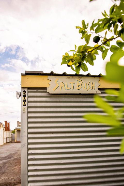 SaltBush Cottage - Accommodation Cairns 1