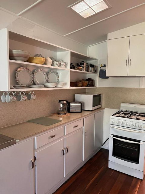 Samantha - Accommodation Cairns 1