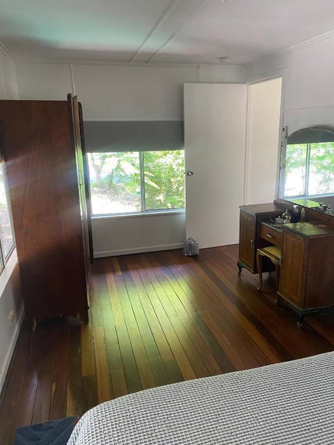 Samantha - Accommodation Cairns 2