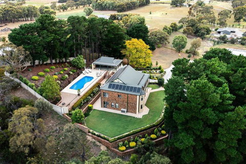 Sand Road Estate - Accommodation Cairns 2