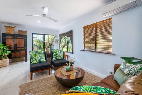 Savannah House - Accommodation Cairns 1
