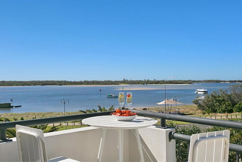 Sandcastles On The Broadwater - Accommodation Cairns 0