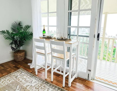 Sandhaven Bungalow - Accommodation Cairns 2