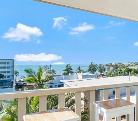 Sandhaven Bungalow - Accommodation Cairns 1