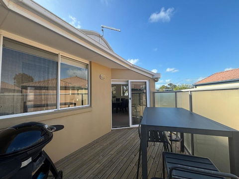 Sandpiper 10 - Close To Town And Beach - Accommodation Cairns 3