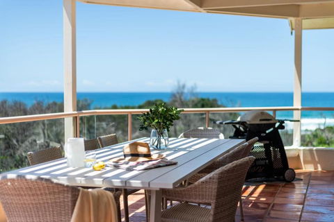 Sandrift Two - Oceanstays - Accommodation Cairns 1