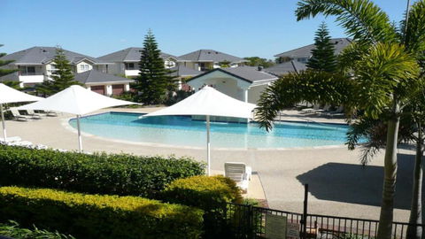 Sands 16, 20 - 22 Pacific Parade - Accommodation Cairns 1