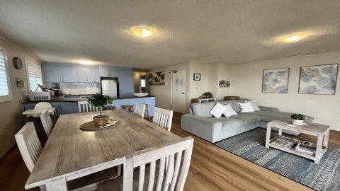 Sandy Cove Unit 6 - Accommodation Cairns 2
