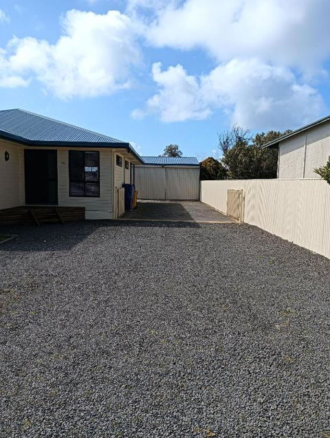 Sea Shells By The Sea Shore - Accommodation Cairns 1