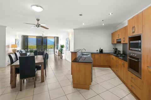 Seascape - Accommodation Cairns 3