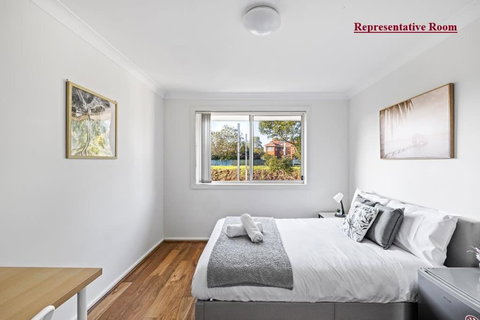 Serene Double Room In Panania - Close To Stations & Shops - Shared Bathroom - Accommodation Cairns 0