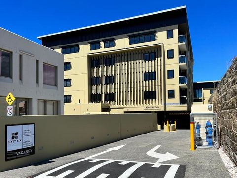 Sixty Six Boutique Apartments - Accommodation Cairns 0