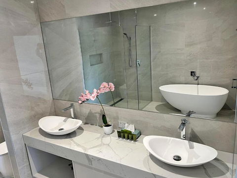 Sixty Six Boutique Apartments - Accommodation Cairns 2
