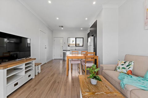 Swainson On Bernards - Accommodation Cairns 0