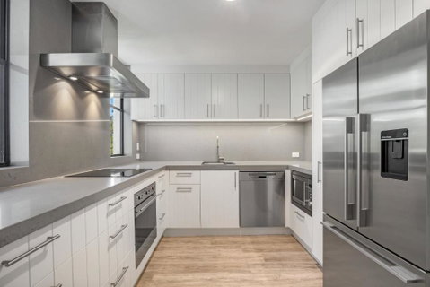 TARA5- UNWIND IN LUXURY - Accommodation Cairns 2
