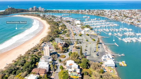 TARA5- UNWIND IN LUXURY - Accommodation Cairns 3