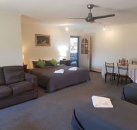 Beachport Motor Inn - Accommodation Cairns