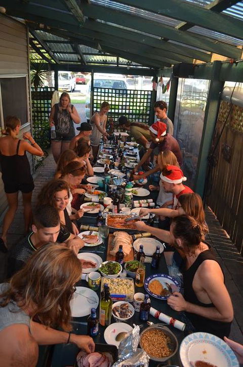 Beachside Backpackers - Accommodation Cairns 3