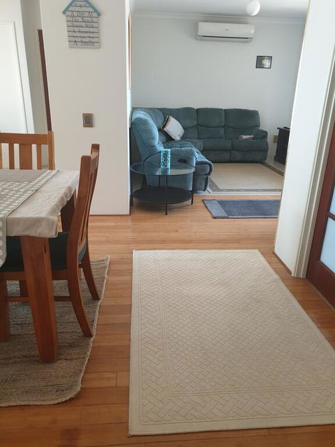 Beachside Retreat 2 - Accommodation Cairns 3