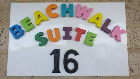 Beachwalk Suite - Accommodation Cairns 2