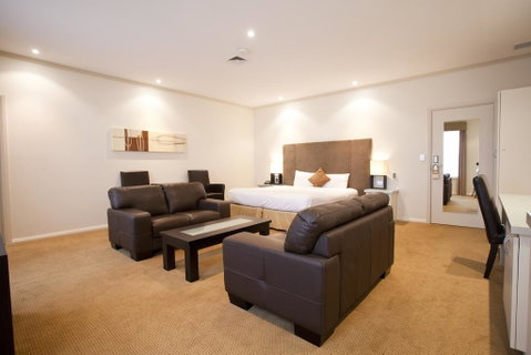 Beau Monde International - Accommodation Cairns 1