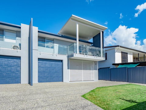 Beerburrum St, 2/22 Dicky Beach - Accommodation Cairns 2