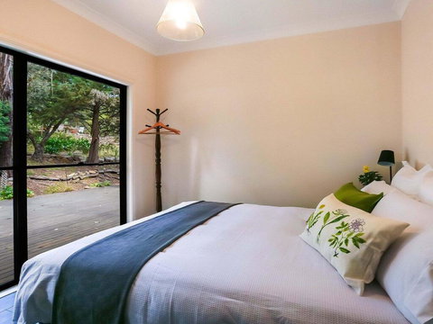 Bellara - Your Home Among The Gum Trees! - Accommodation Cairns 2