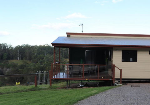 Bellthorpe Stays - Accommodation Cairns 1