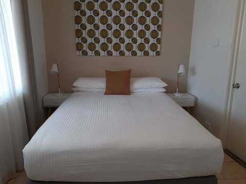 Belmont Palms Motel - Accommodation Cairns 1