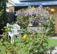 Benambra Bed  Breakfast - Accommodation Cairns