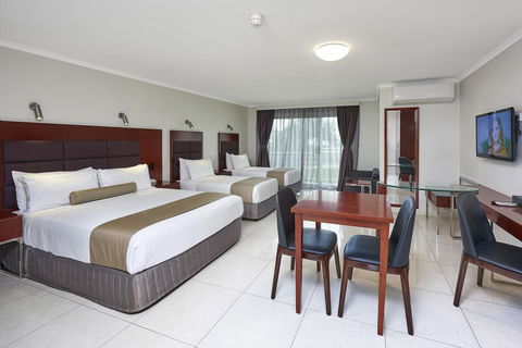 Best Western Casula Motor Inn - Accommodation Cairns 3