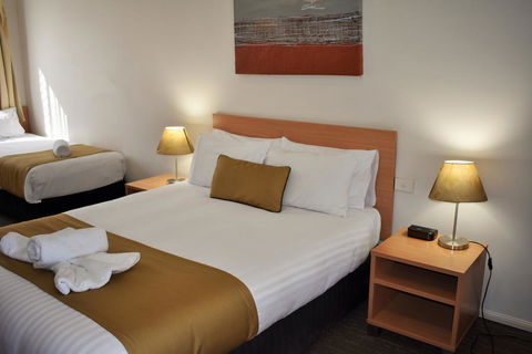 Best Western Tuscany On Tor Motor Inn - Accommodation Cairns 2