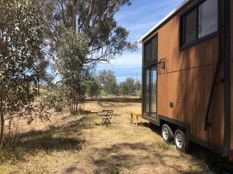 Big Tiny Jindera Park - Accommodation Cairns 0