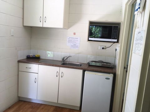 BIG4 Cania Gorge Holiday Park - Accommodation Cairns 2