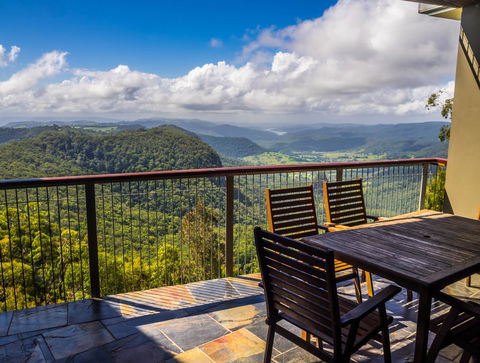 Binna Burra Sky Lodges - Accommodation Cairns 0