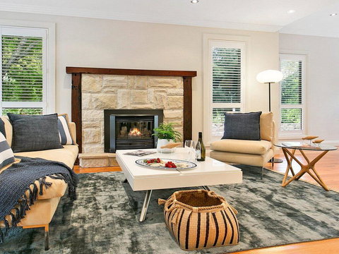 Bitola - Walk To The Village, Coffee And Pub - Accommodation Cairns 2