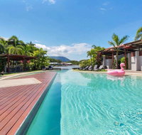 Blue Lagoon Lakeside Apartment - Accommodation Cairns