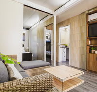 Blue Sapphire Village - Accommodation Cairns