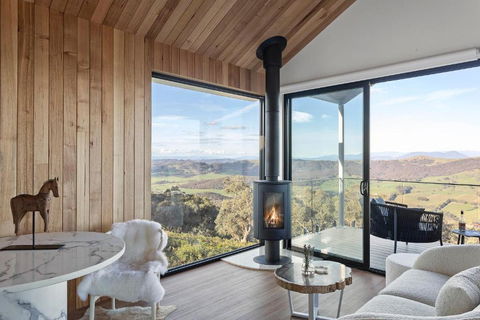 The Lookout By Mt Bellevue - Accommodation Cairns 2