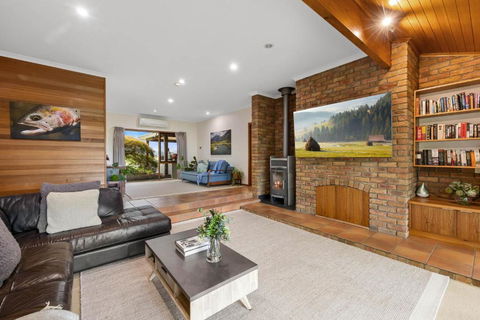 The Nook - Accommodation Cairns 0
