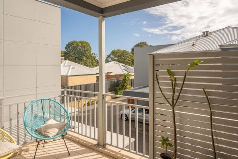 The Nordic Nook - A Relaxed Redcliffe Stay - Accommodation Cairns 1