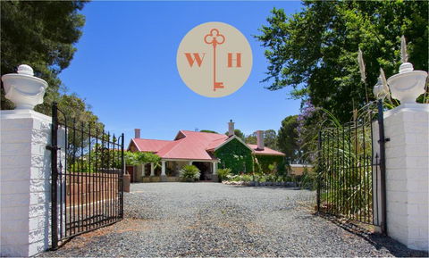 Wilsford House - Accommodation Cairns 3