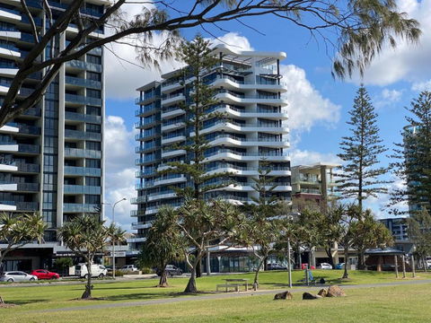 X Kirra Apartments - Accommodation Cairns 3