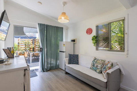 Zen Escape Guest House- Zen Garden Tiny Home, Nooky Studio - Accommodation Cairns 0
