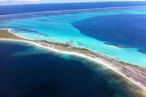 Abrolhos Islands Fixed-Wing Scenic Flight - Accommodation Cairns 1