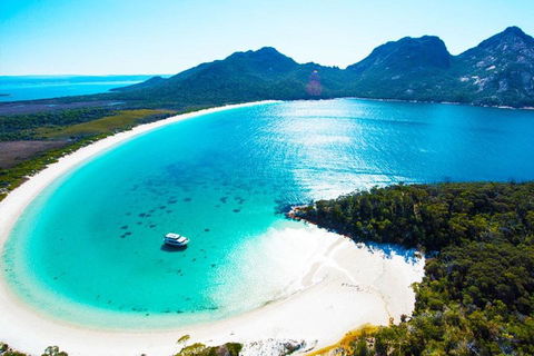 Wineglass Bay Private Charter Service - Accommodation Cairns 2