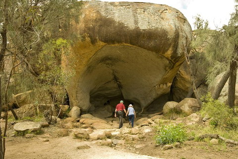 2-Day Wave Rock, York, Wildflowers & Aboriginal Experience - Accommodation Cairns 3