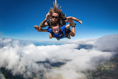 Reef And Rainforest Tandem Sky Dive In Cairns - Accommodation Cairns 0